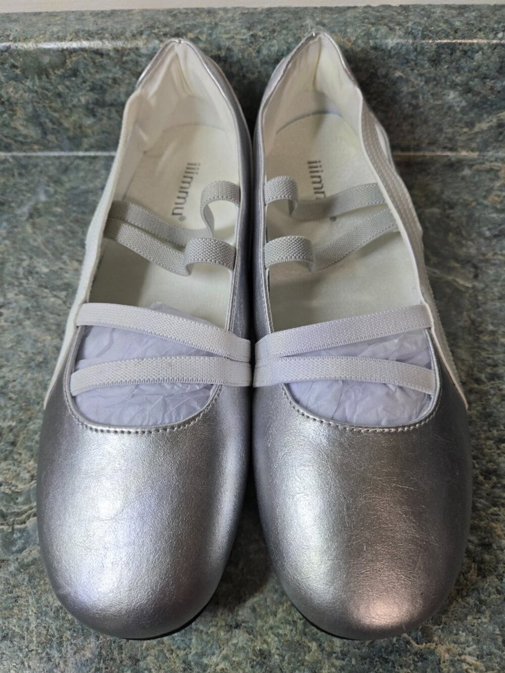 iiimmu Women's Ballet Sneakers Silver & White Mary Jane Flats Size 7.5 Casual